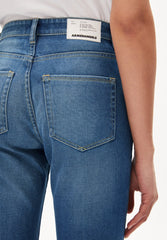 Jeans CARENAA von ARMEDANGELS - STRAIGHT FIT MID WAIST