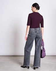 LYOCELL RIB T-SHIRT NINA CHERRY LAQUER von JAN `N JUNE