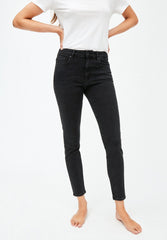 Jeans TILLAA Skinny Fit Mid Waist von ARMEDANGELS washed down black